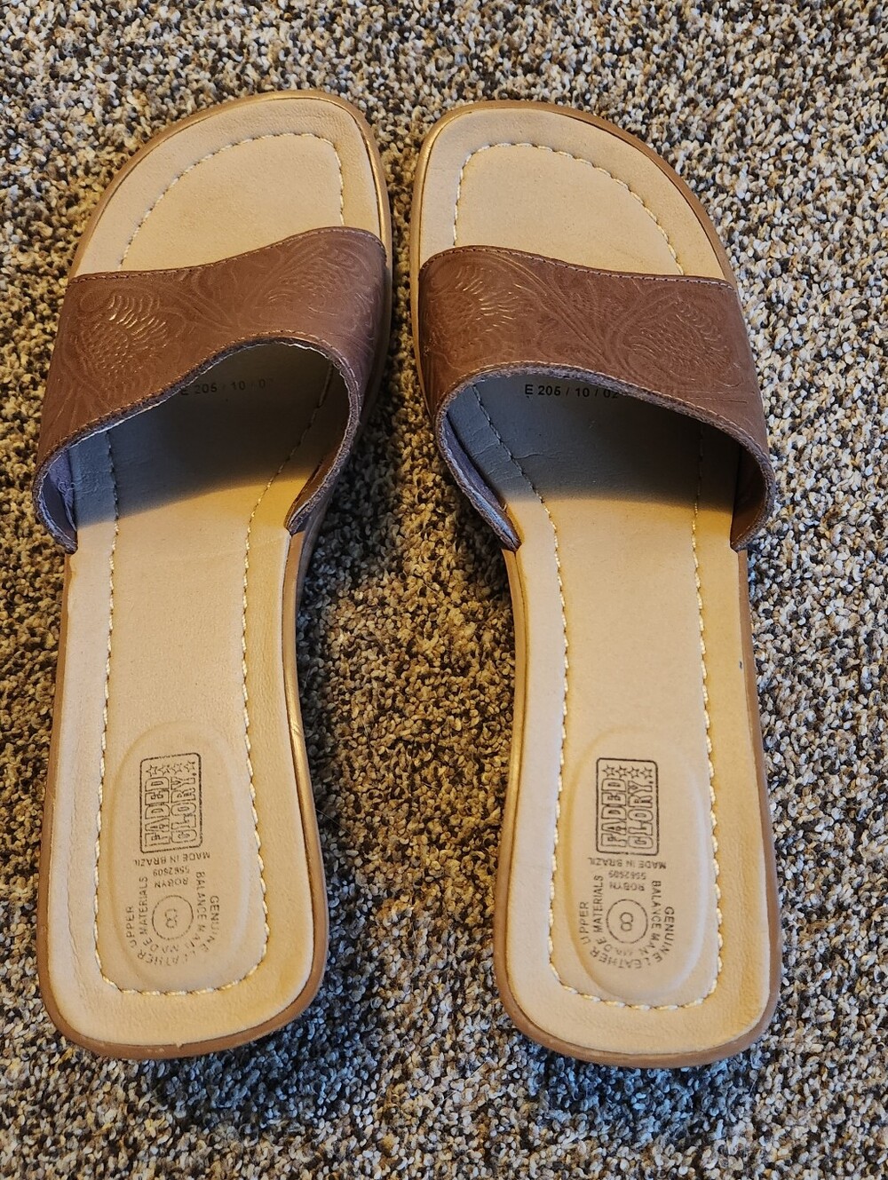 Faded Glory Robyn Womens Brown Leather Embossed Floral Wedge Slide Sandals 8 Y2K